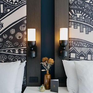 Standard Room Double Single Bed River View